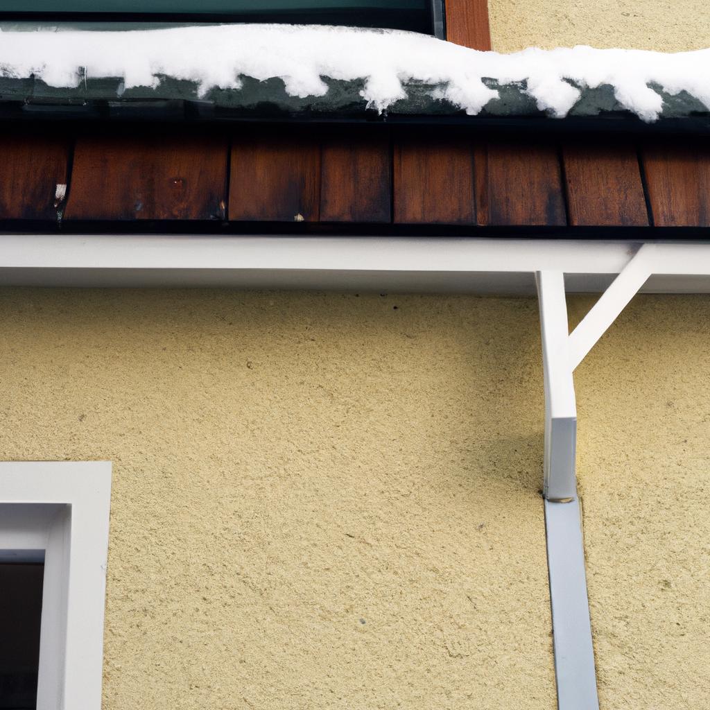 外壁の白い粉、気づいていますか？